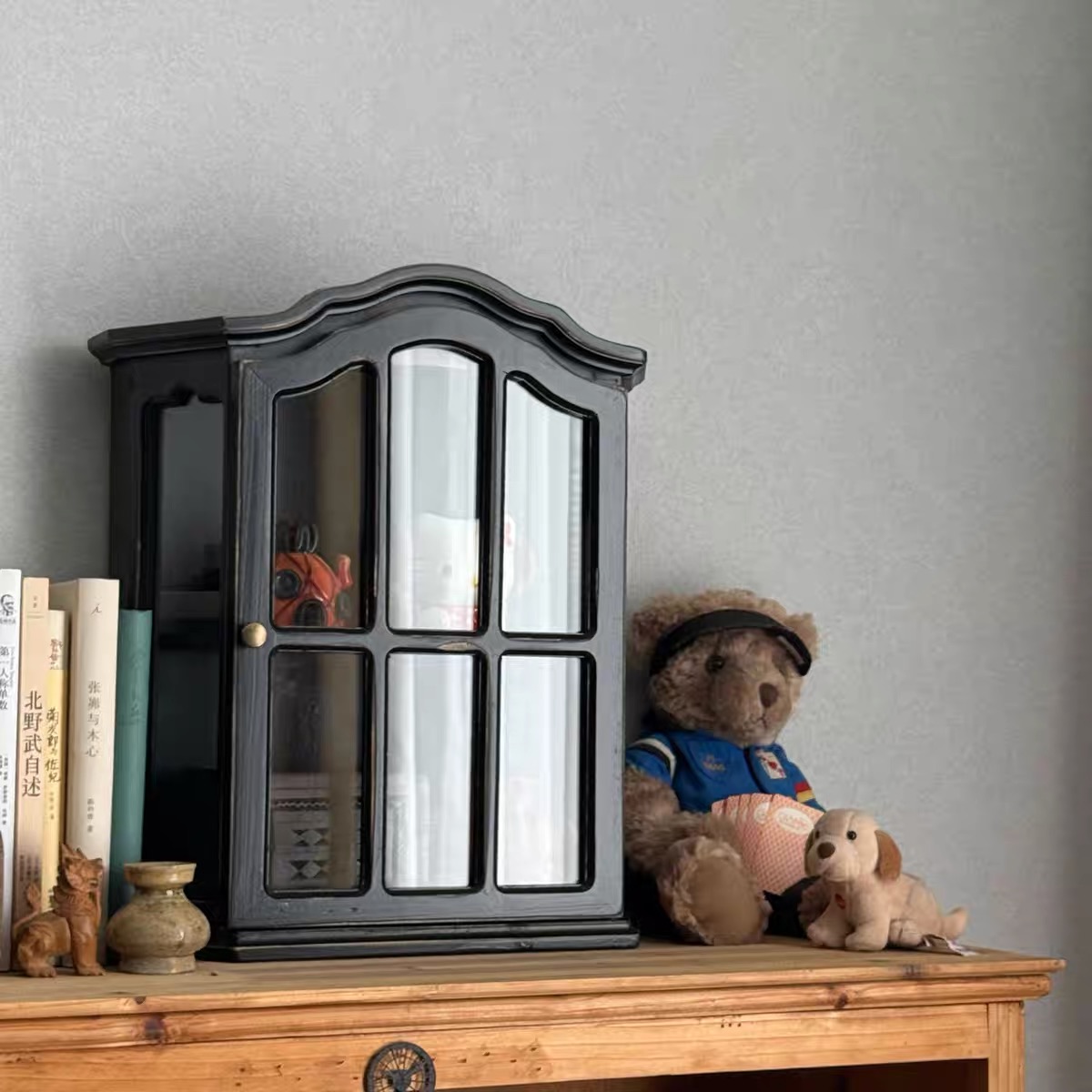 Gabinete de pared de madera en - Vintage Collectible Furniture reseña y precio