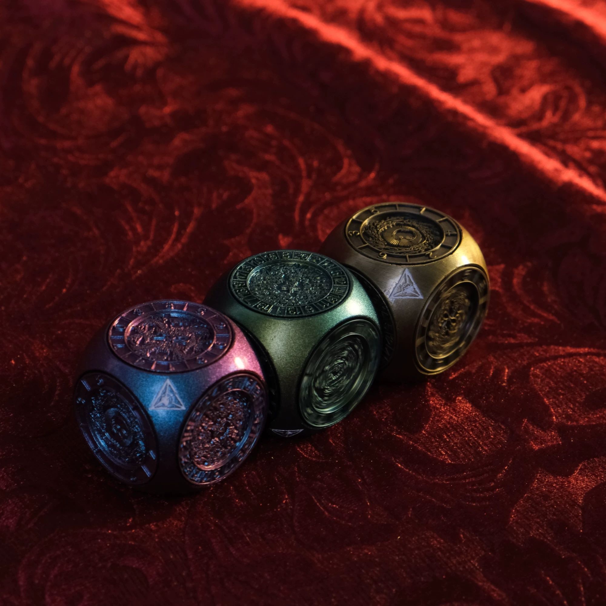 Juego de dados metálicos de 6  - Vintage Collectible Board Games reseña y precio